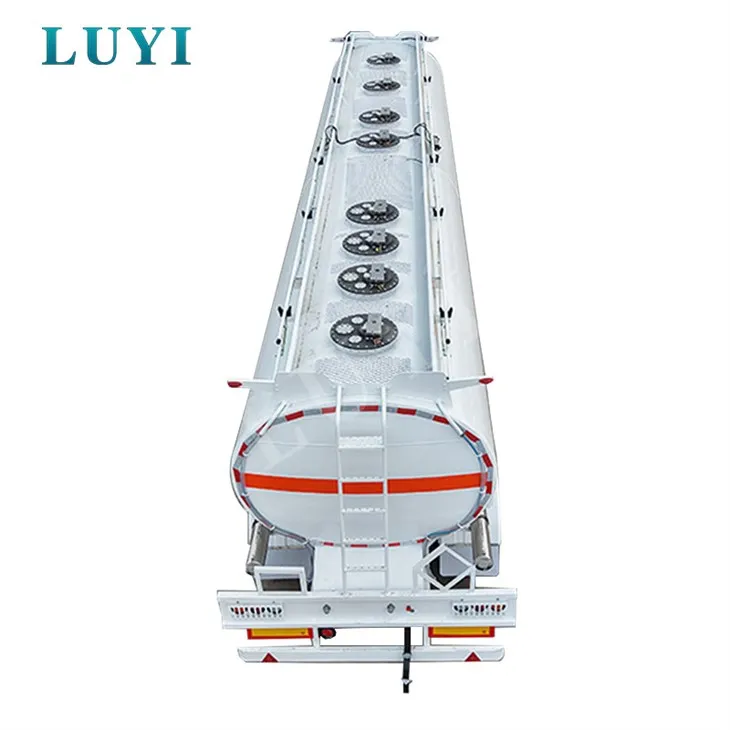 Új 3 tengelyes szénacél tartályos pótkocsi